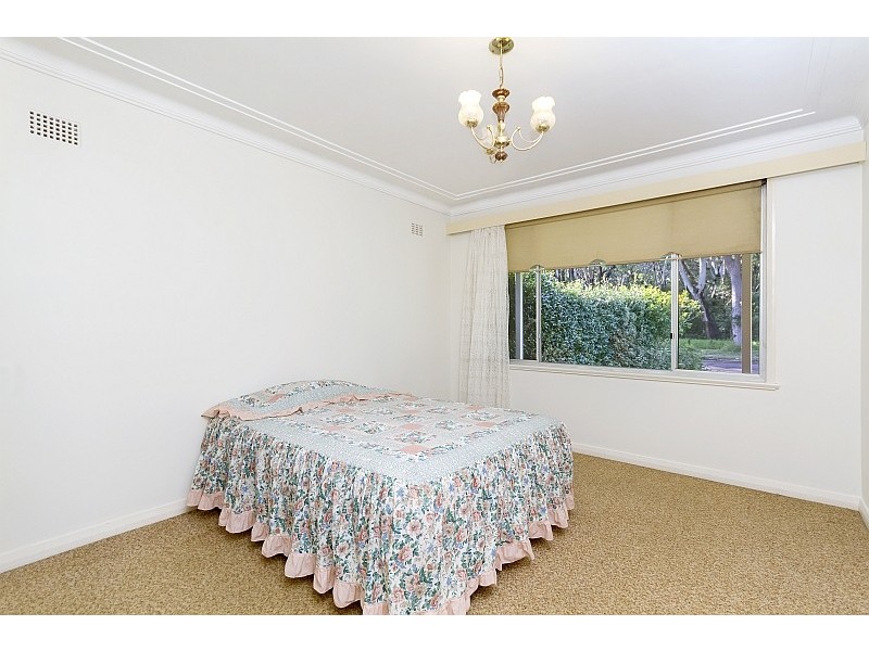 13 Reserve Drive, Bateau Bay NSW 2261