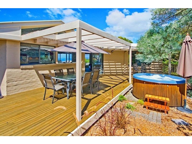 5 MacDonald Street, Killcare Heights NSW 2257