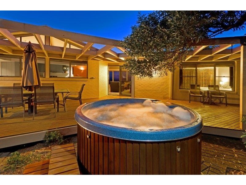 5 MacDonald Street, Killcare Heights NSW 2257