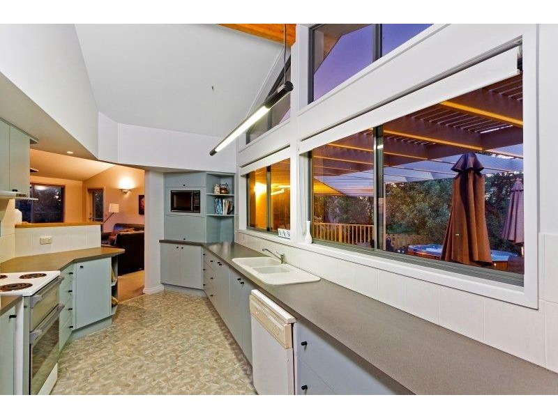 5 MacDonald Street, Killcare Heights NSW 2257