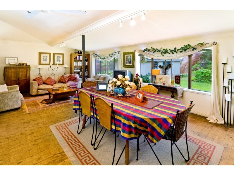 19 Amethyst Avenue, Pearl Beach NSW 2256