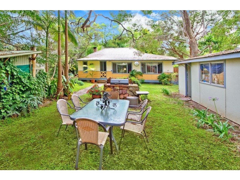 19 Amethyst Avenue, Pearl Beach NSW 2256