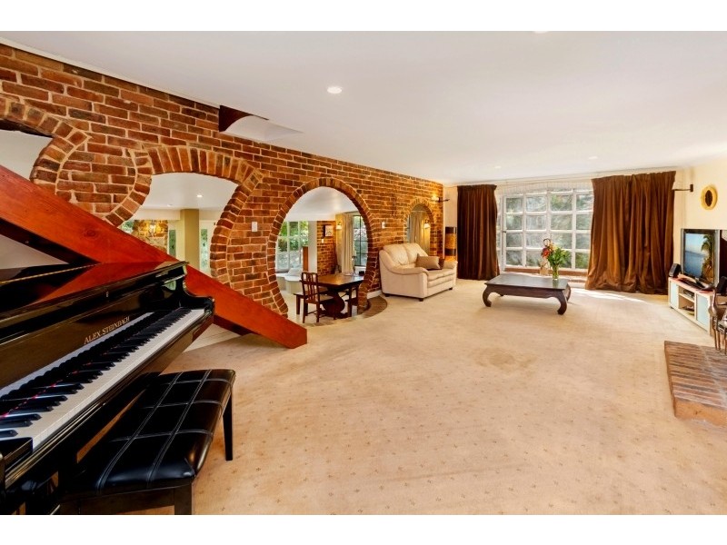 54 Heathcliff Close, Fountaindale NSW 2258