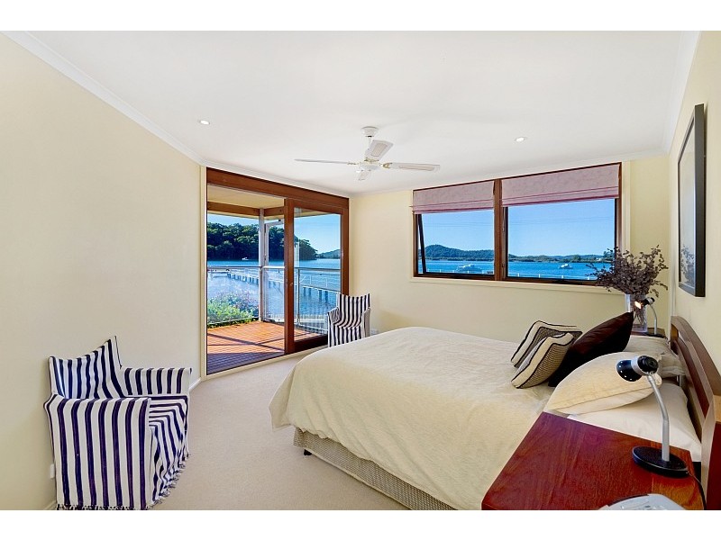 9 Taylor Street, Woy Woy Bay NSW 2256