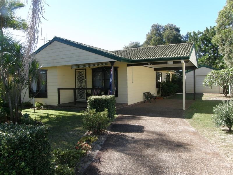 2 Shepard Street, Umina Beach NSW 2257