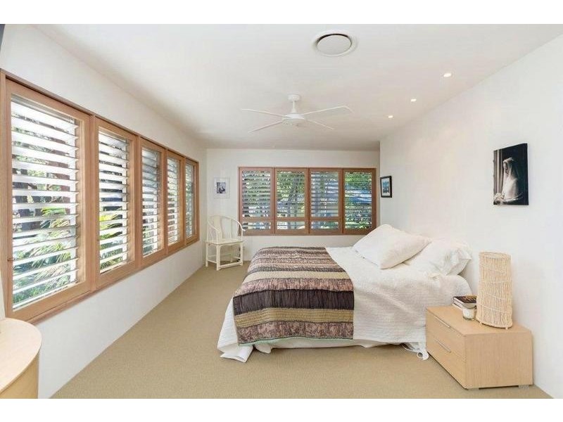 4 Pearl Beach Drive, Pearl Beach NSW 2256