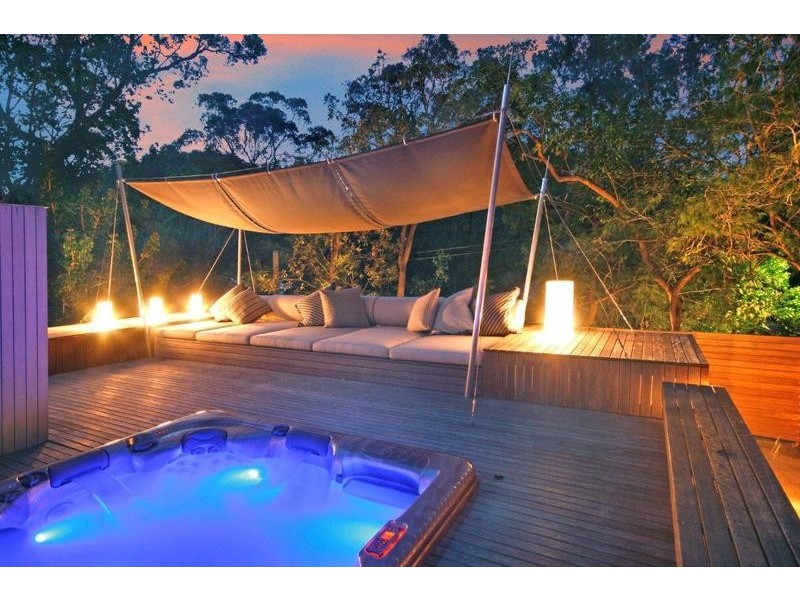 4 Pearl Beach Drive, Pearl Beach NSW 2256