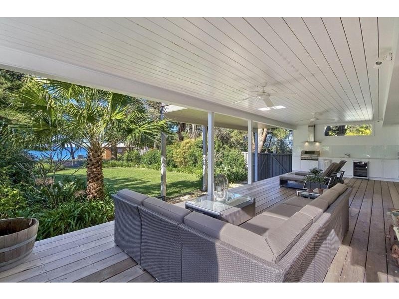 6 Pearl Parade, Pearl Beach NSW 2256