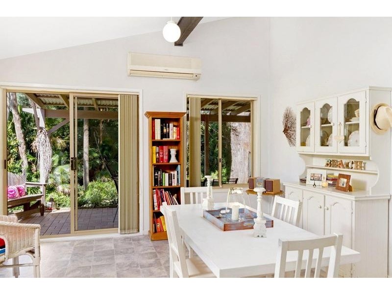 36 Pearl Beach Drive, Pearl Beach NSW 2256