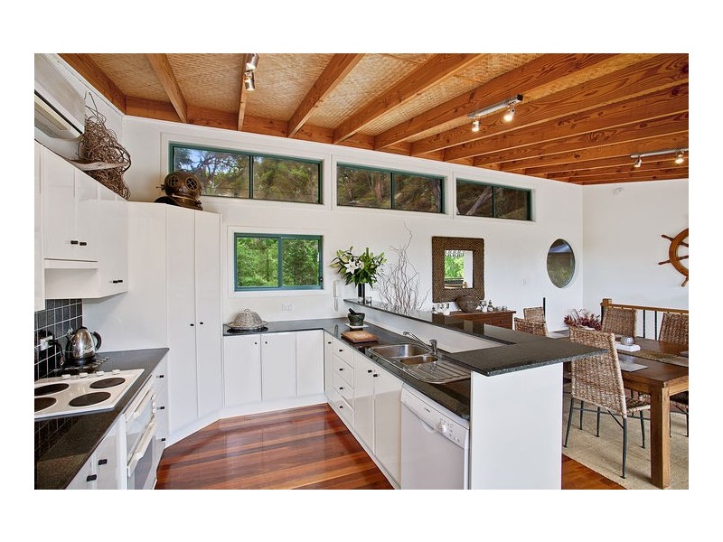 6 Jade Place, Pearl Beach NSW 2256