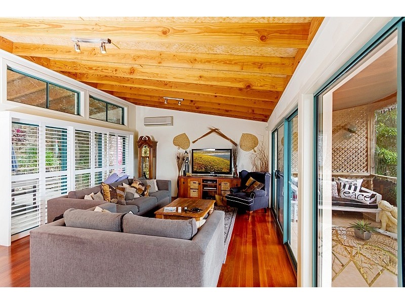 6 Jade Place, Pearl Beach NSW 2256