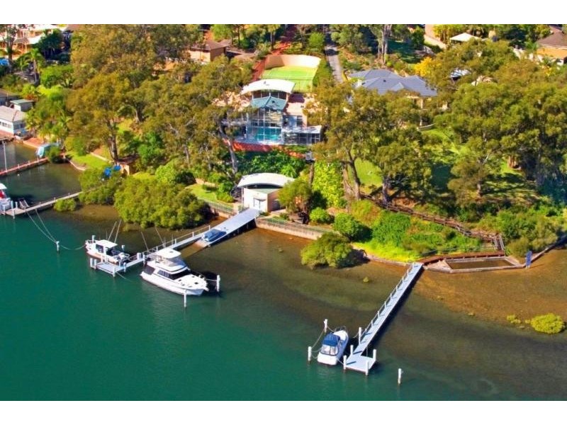 50 Daley Avenue, Daleys Point NSW 2257