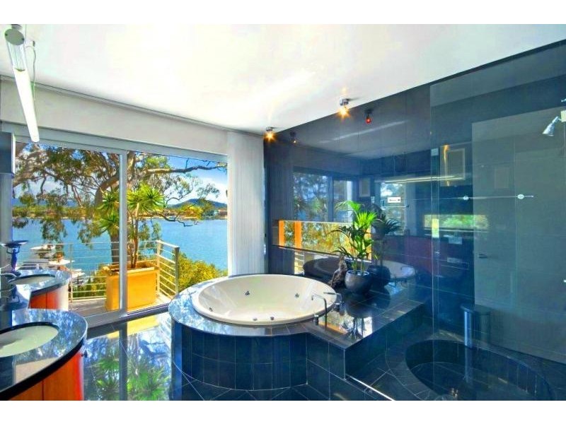 50 Daley Avenue, Daleys Point NSW 2257