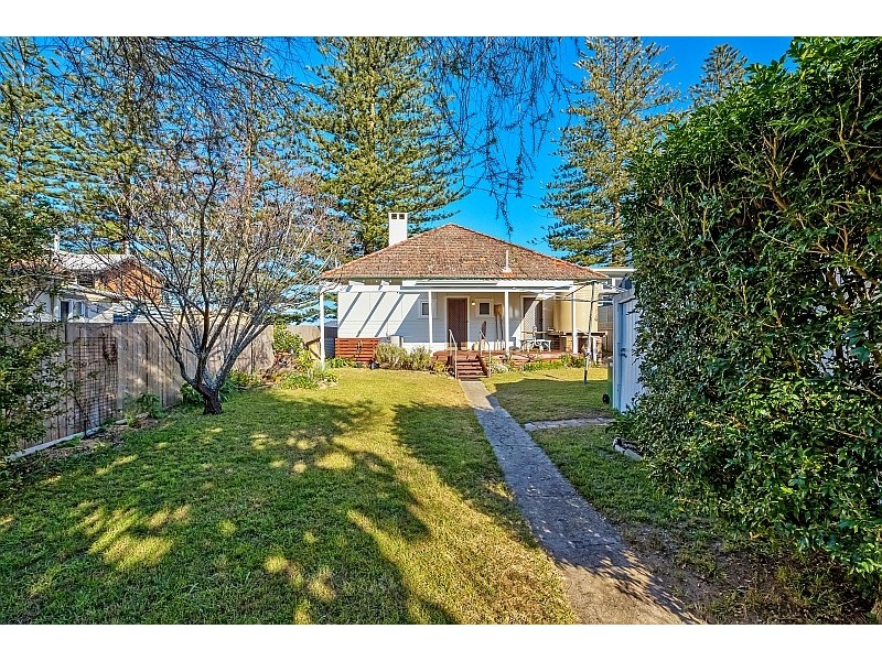 33 Bay Street, Patonga NSW 2256