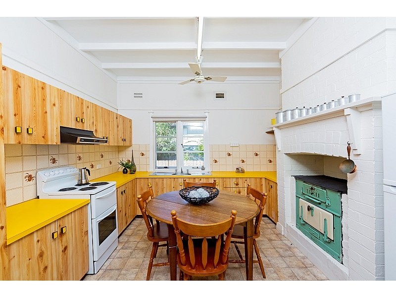 33 Bay Street, Patonga NSW 2256