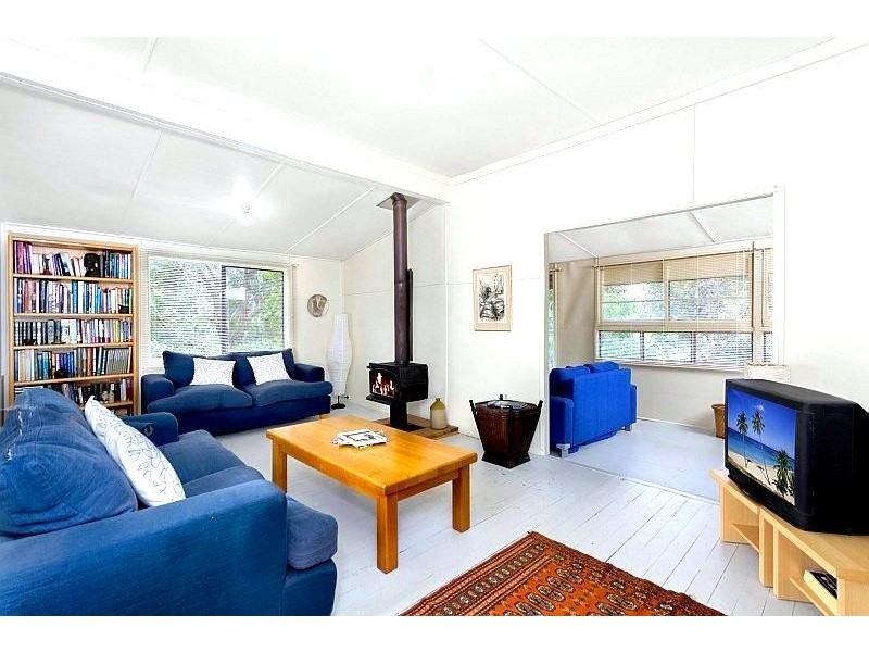 22 Beryl Boulevarde, Pearl Beach NSW 2256