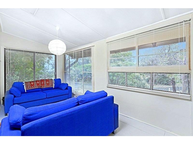22 Beryl Boulevarde, Pearl Beach NSW 2256