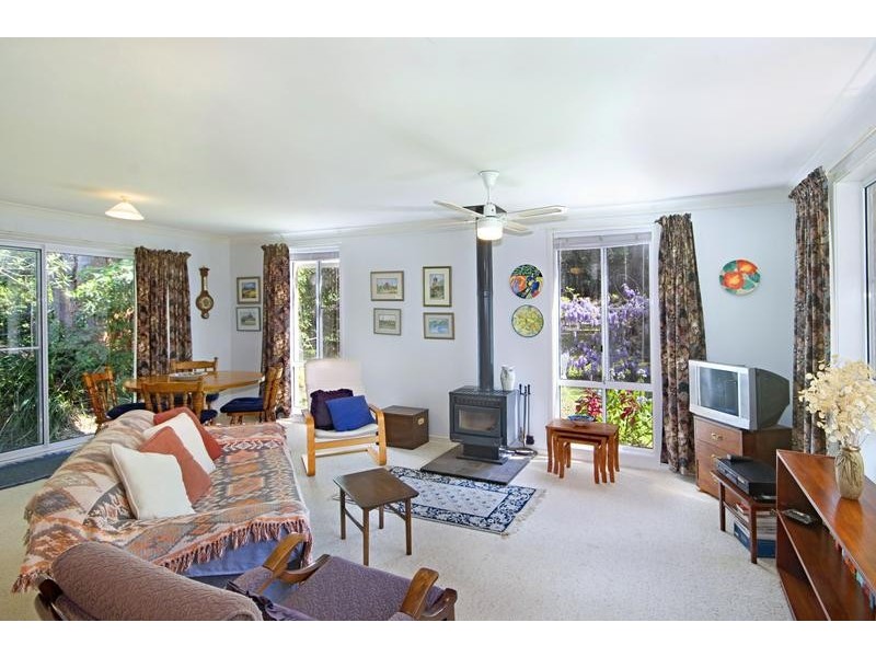 37a Emerald Avenue, Pearl Beach NSW 2256