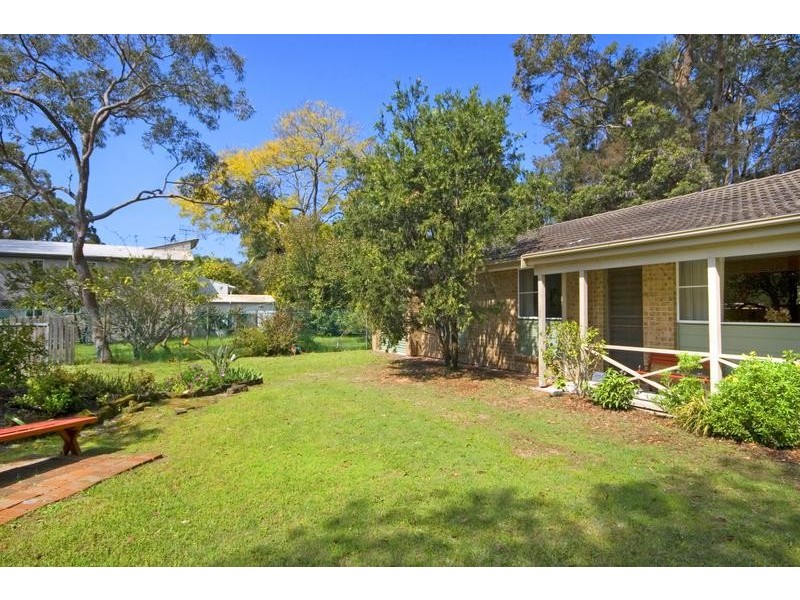37a Emerald Avenue, Pearl Beach NSW 2256