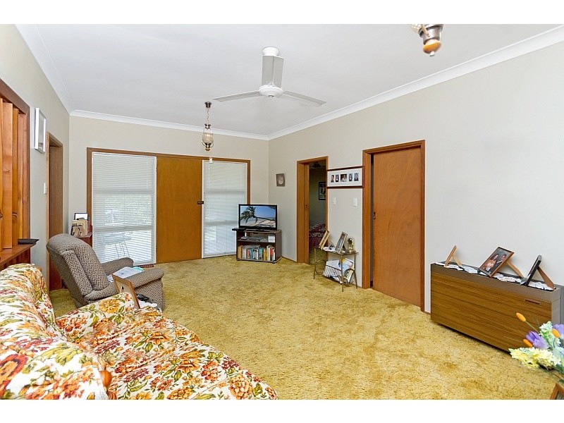 88 McEvoy Ave, Umina Beach NSW 2257