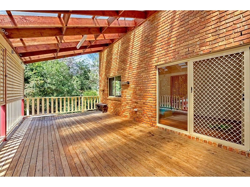 6 Warramunga Close, Woy Woy NSW 2256