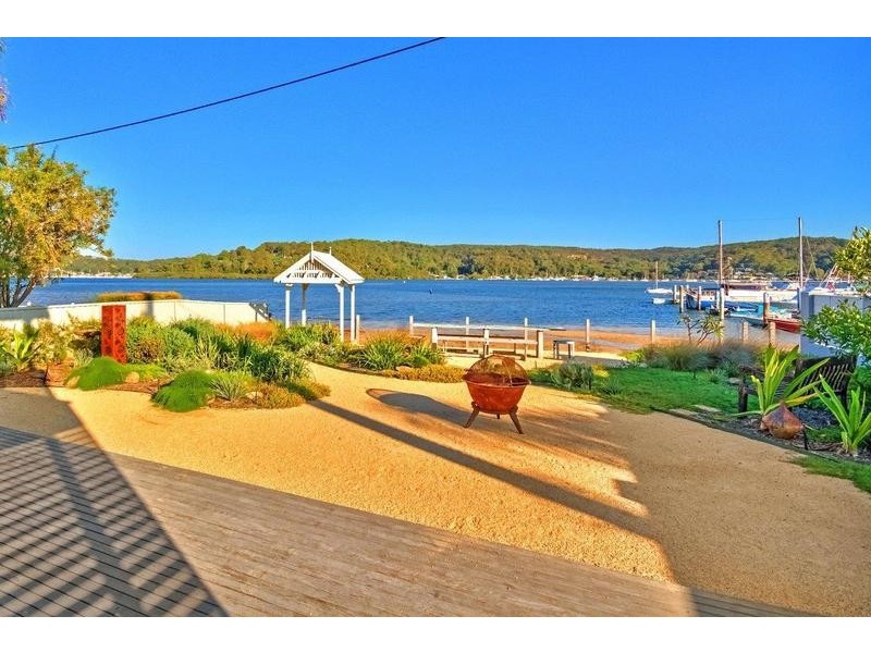 1 Petit Street, Booker Bay NSW 2257