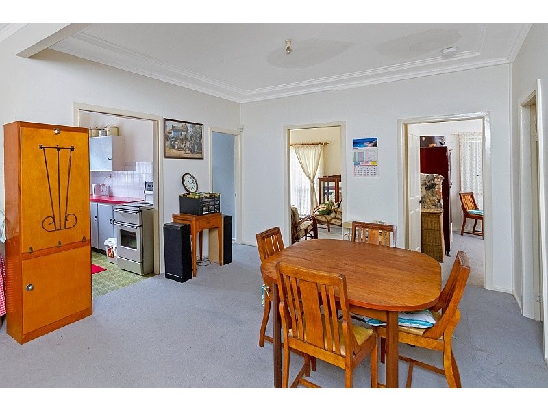 31 Pacific Ave, Ettalong Beach NSW 2257