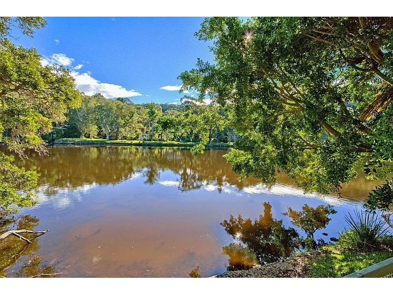 35 Coral Crescent, Pearl Beach NSW 2256