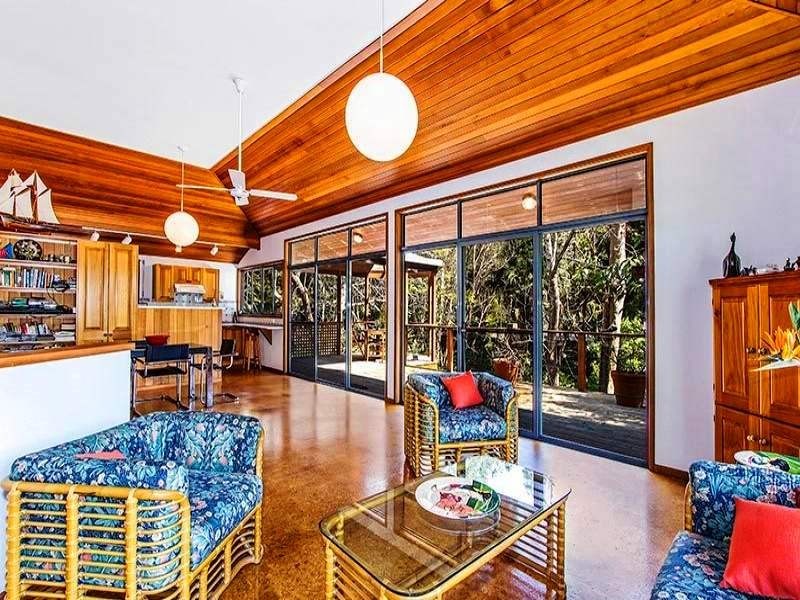 9 Crystal Avenue, Pearl Beach NSW 2256