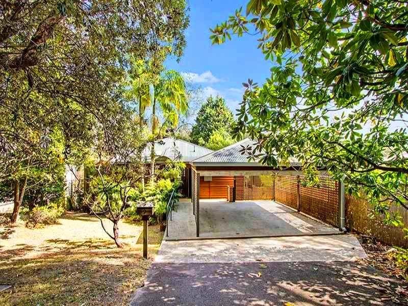 9 Crystal Avenue, Pearl Beach NSW 2256