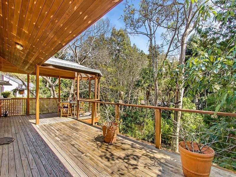 9 Crystal Avenue, Pearl Beach NSW 2256