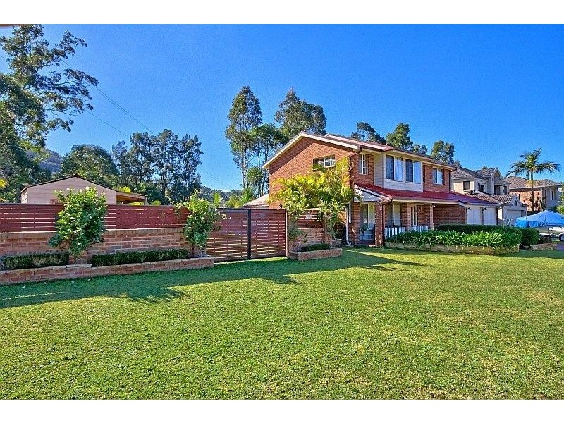 52 Singleton Road, Point Clare NSW 2250