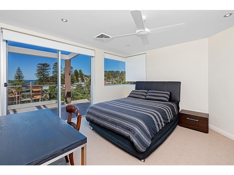 154 Avoca Drive, Avoca Beach NSW 2251