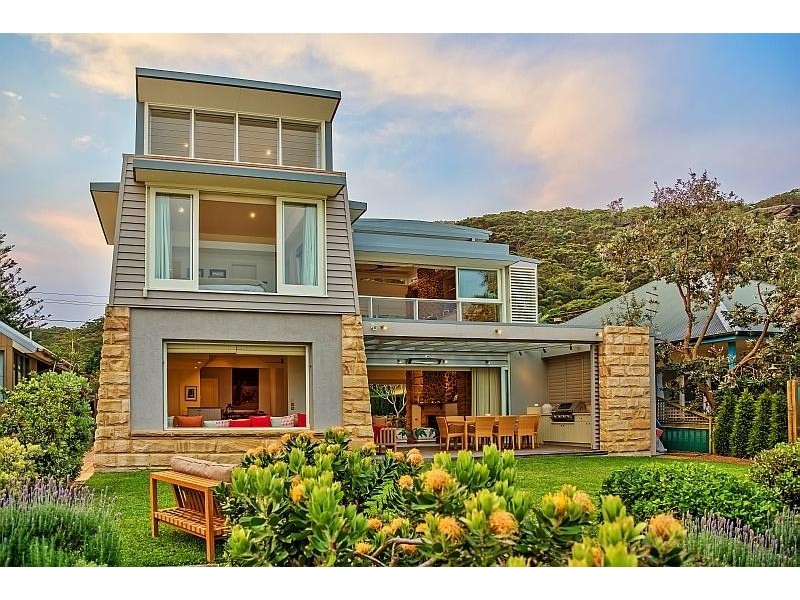 48 Coral Crescent, Pearl Beach NSW 2256