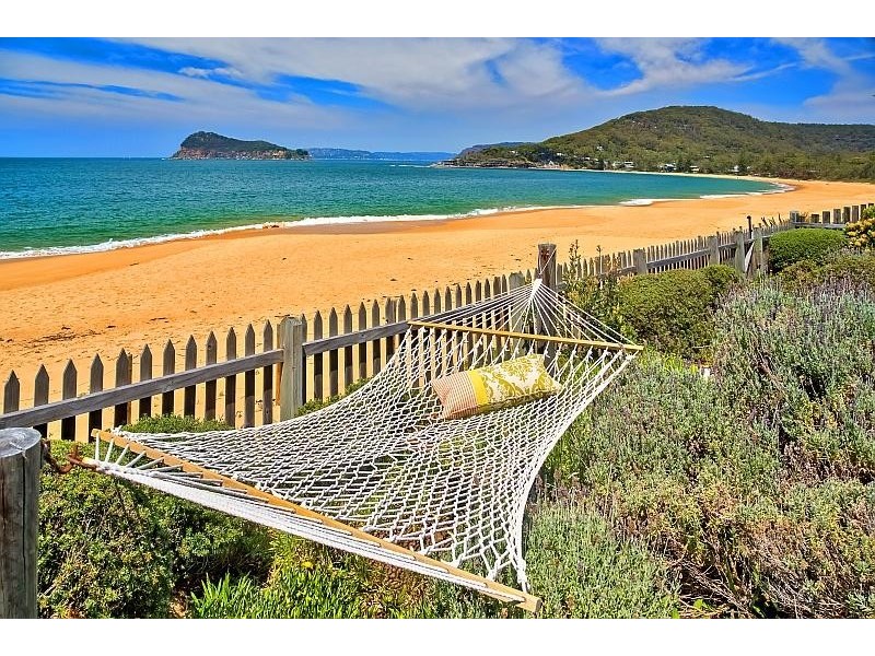 48 Coral Crescent, Pearl Beach NSW 2256