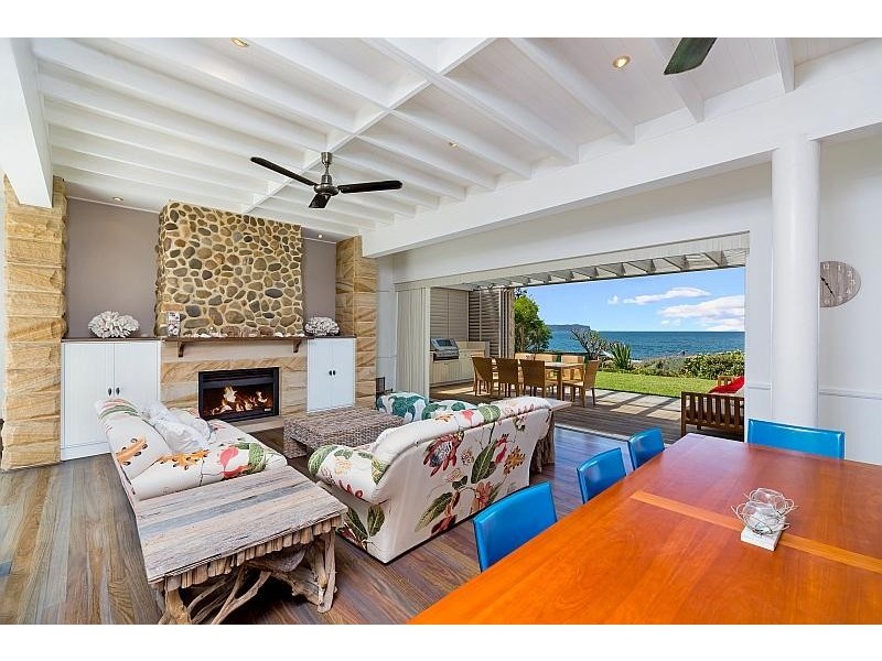 48 Coral Crescent, Pearl Beach NSW 2256