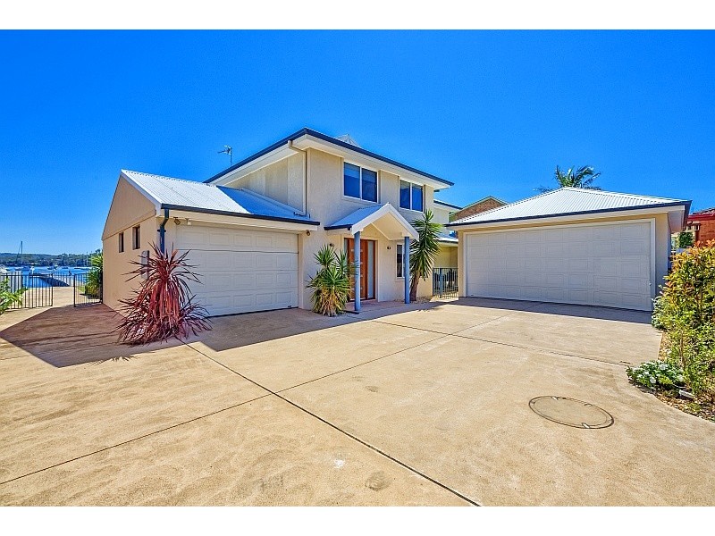 19 Village Road, Saratoga NSW 2251