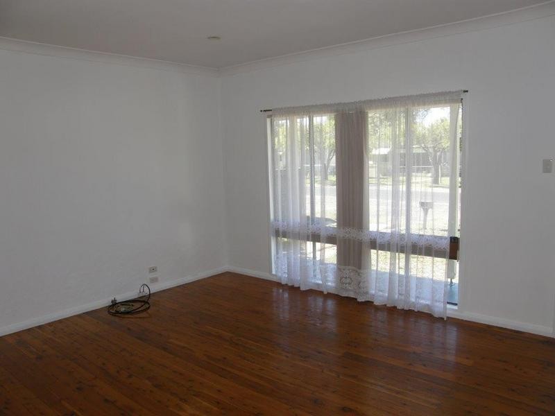 41 Paul Street, Umina Beach NSW 2257