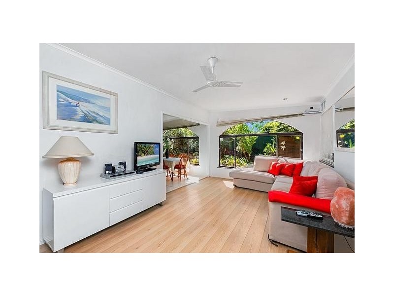 15 Cowper Road, Umina Beach NSW 2257