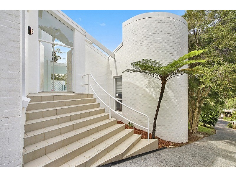 18 Beryl Boulevarde, Pearl Beach NSW 2256