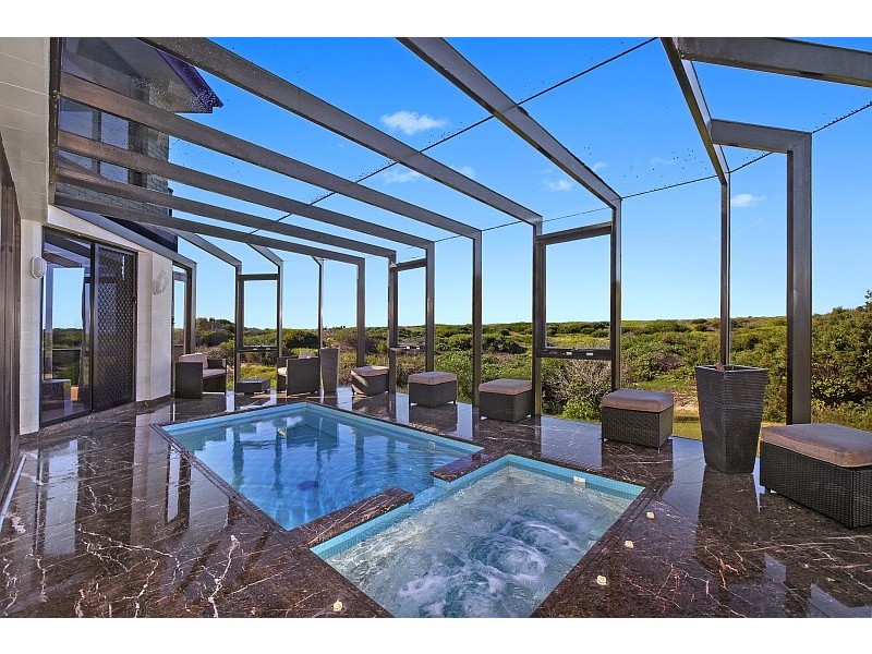 61 Bondi Road, The Entrance North NSW 2261