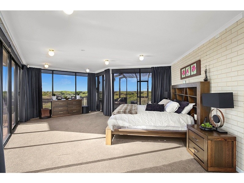 61 Bondi Road, The Entrance North NSW 2261