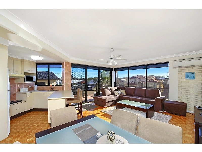 61 Bondi Road, The Entrance North NSW 2261