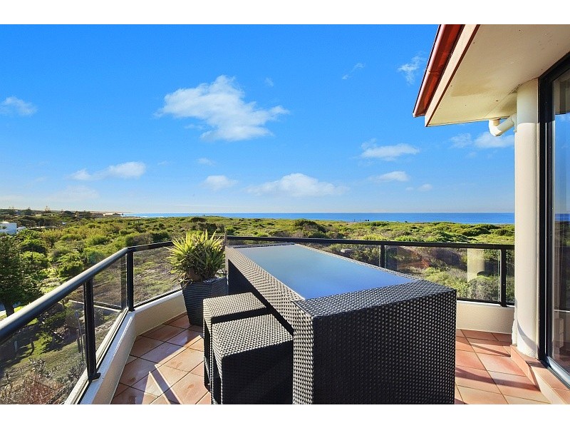 61 Bondi Road, The Entrance North NSW 2261