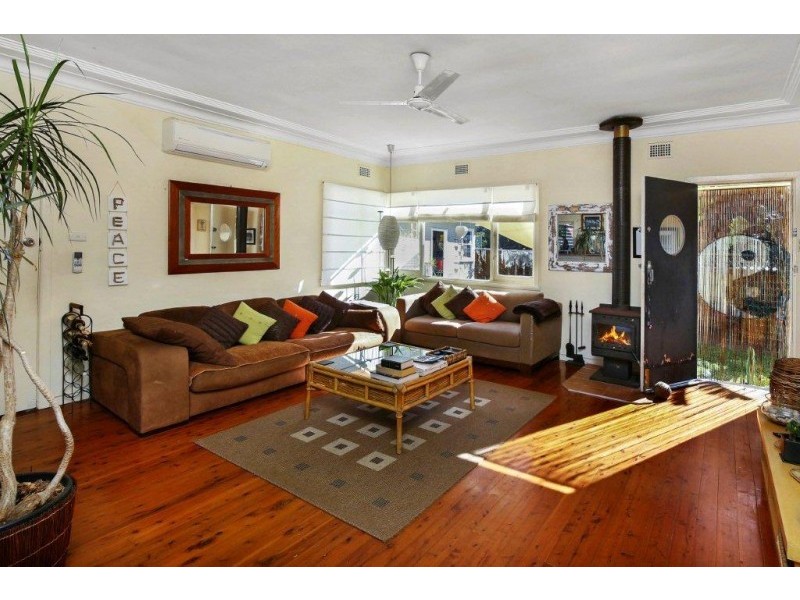 1 Patonga Drive, Patonga NSW 2256