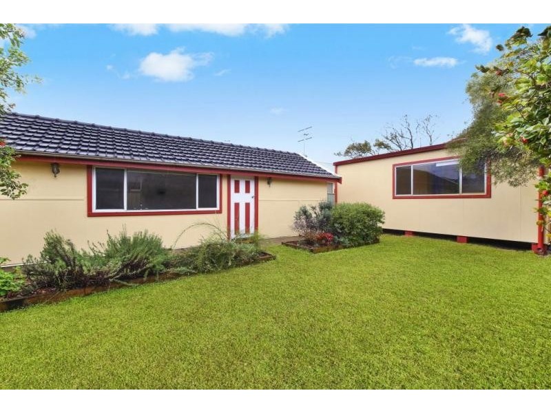47 Picnic Parade, Ettalong Beach NSW 2257