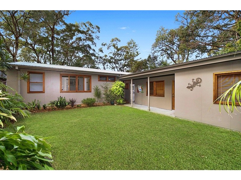 14 Pearl Parade, Pearl Beach NSW 2256
