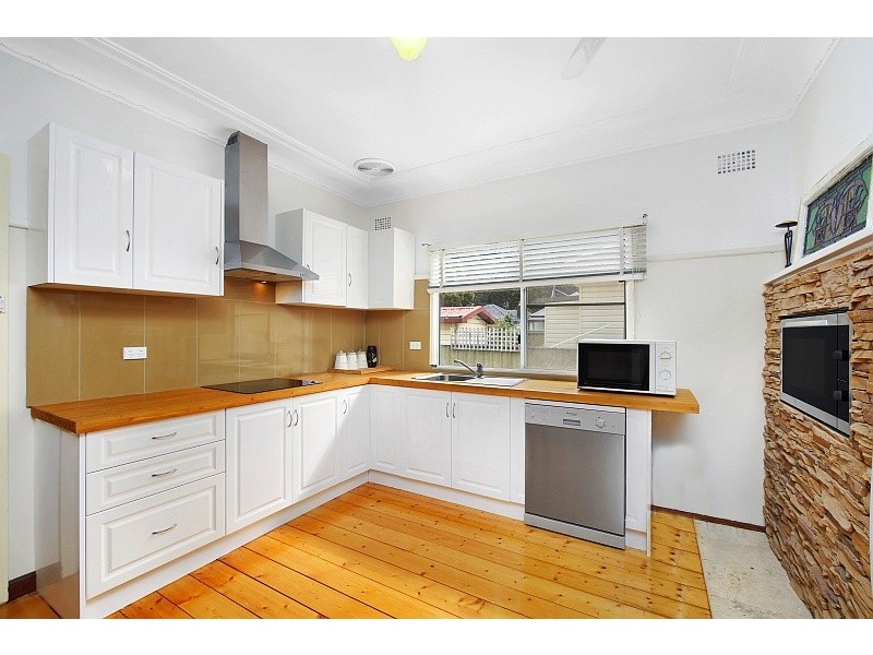 3 Myall Street, Ettalong Beach NSW 2257