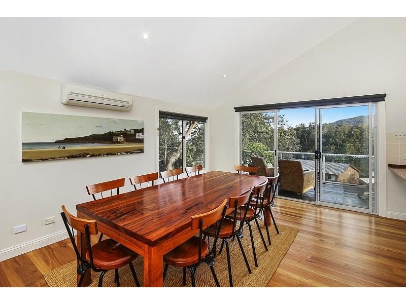 12 Beryl Boulevarde, Pearl Beach NSW 2256