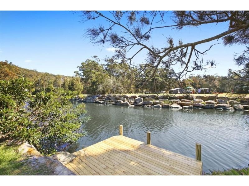 8 Berrima Crescent, Umina Beach NSW 2257